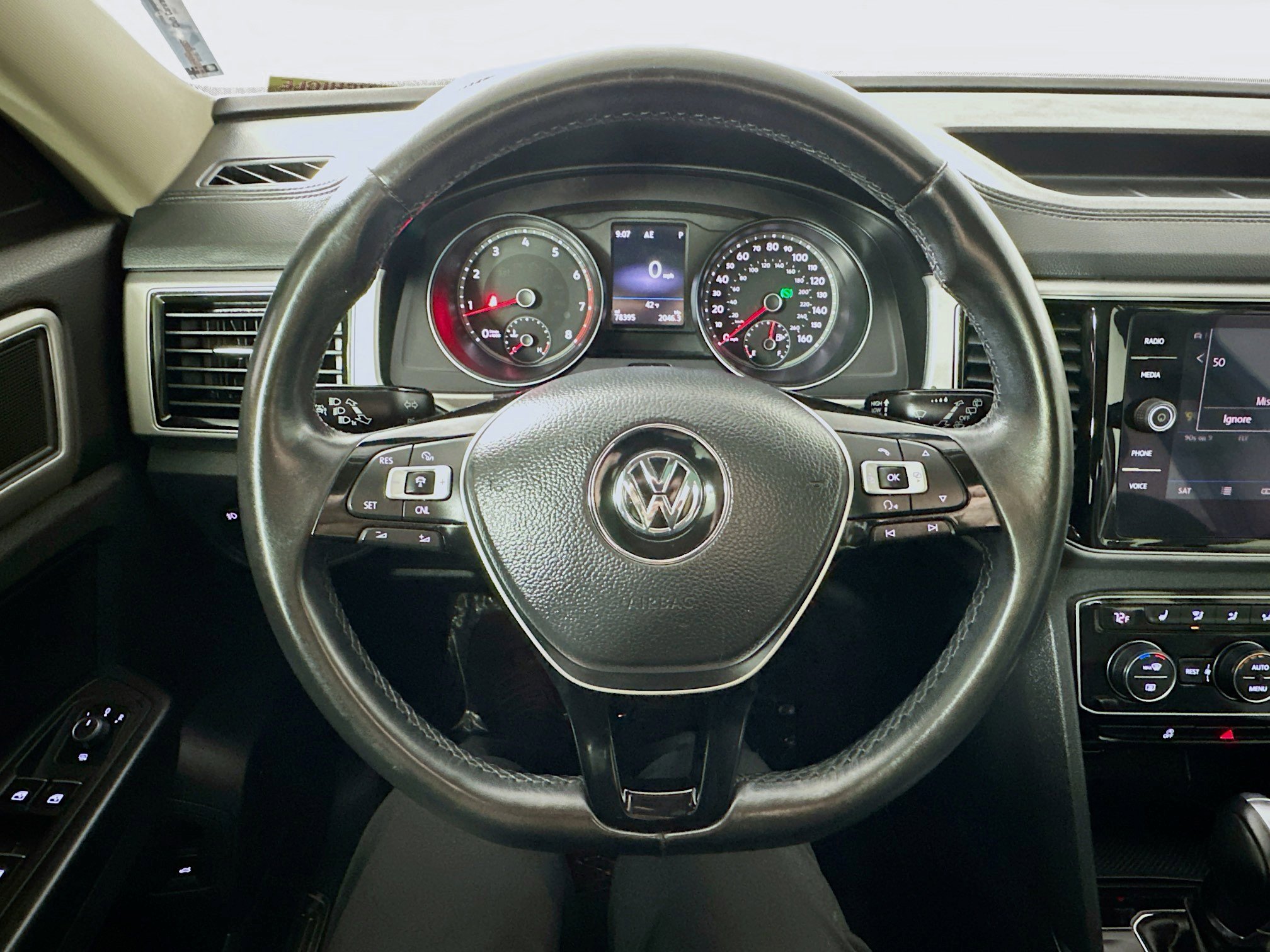 Used 2018 Volkswagen Atlas SEL image 11