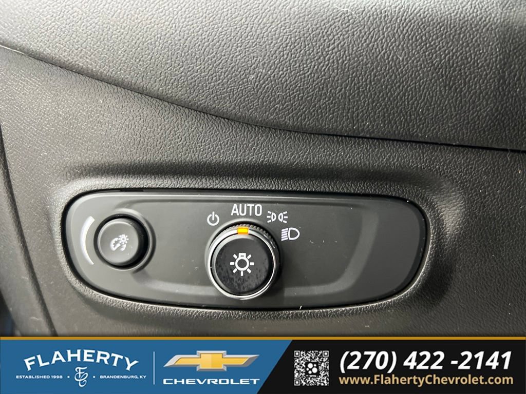 Used 2023 Chevrolet Equinox LT FWD image 24