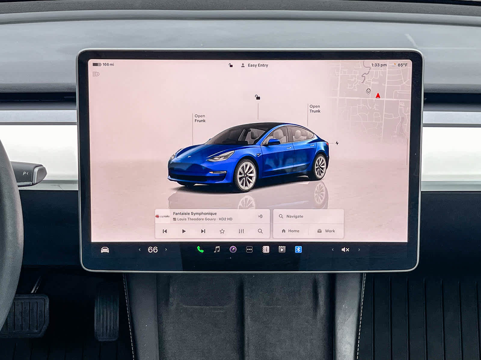 Used 2023 Tesla Model 3 Standard Range image 13
