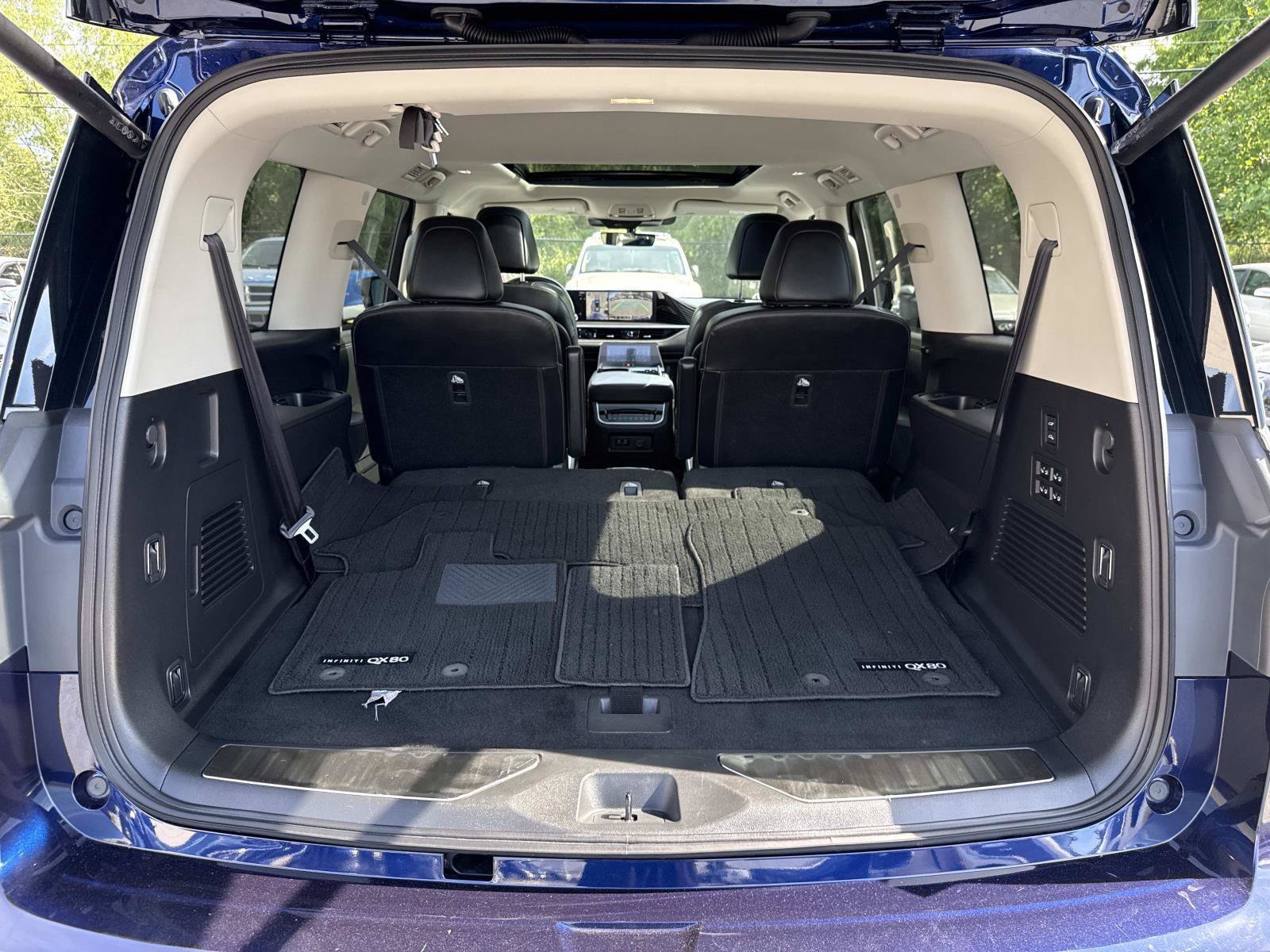 Used 2025 INFINITI QX80 Luxe AWD/4WD image 33
