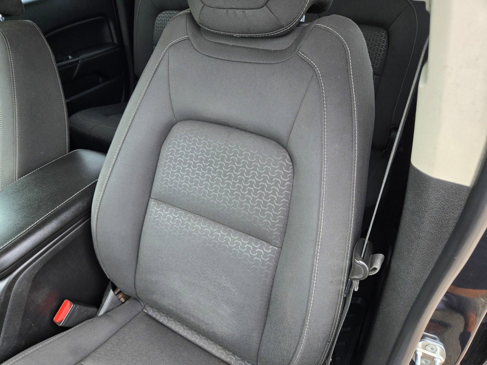 Used 2018 GMC Canyon SLE w/ SLE Convenience Package RWD image 20