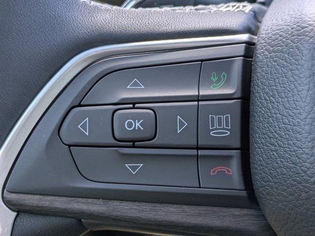 New 2025 Jeep Grand Cherokee L Limited w/ Black Appearance Package image 22