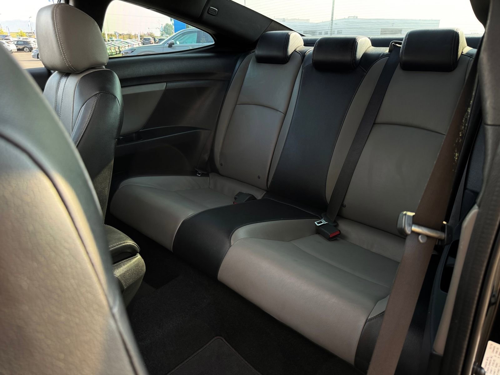 Used 2018 Honda Civic Touring image 34