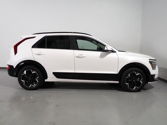 Used 2023 Kia Niro Wind image 4