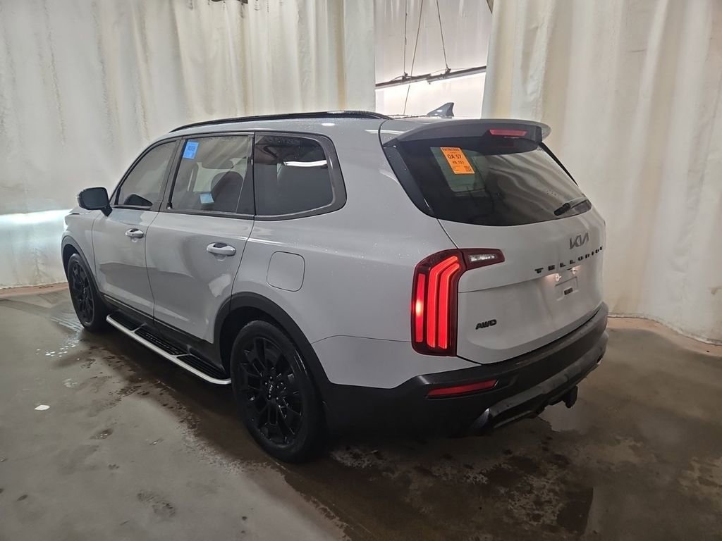 Used 2022 Kia Telluride SX w/ SX Prestige Package image 7