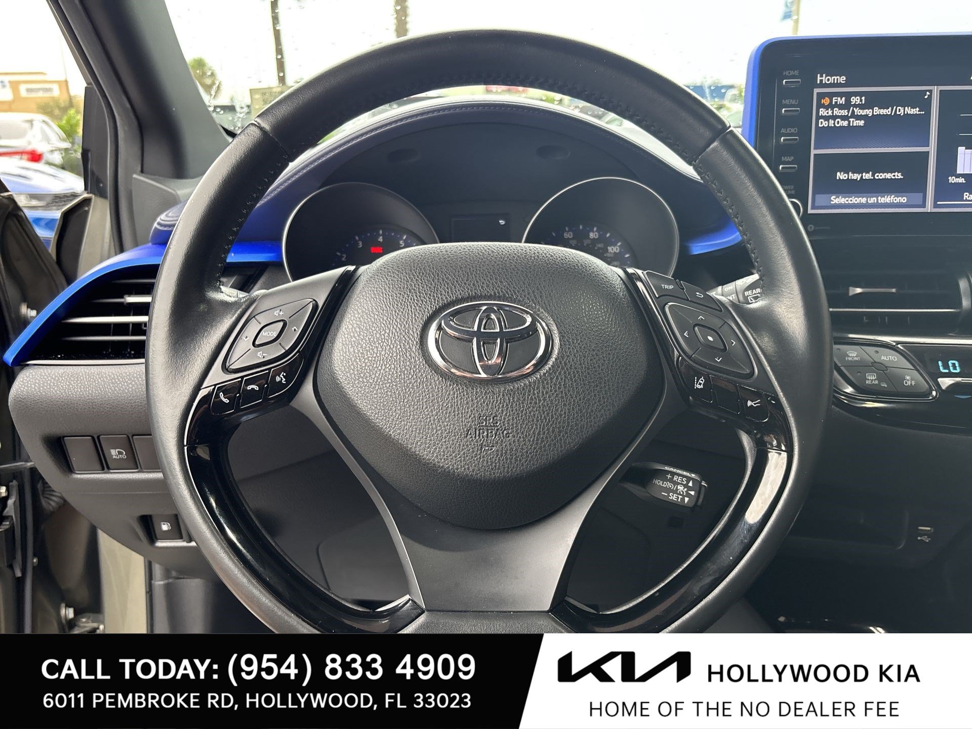 Used 2021 Toyota C-HR XLE FWD image 11