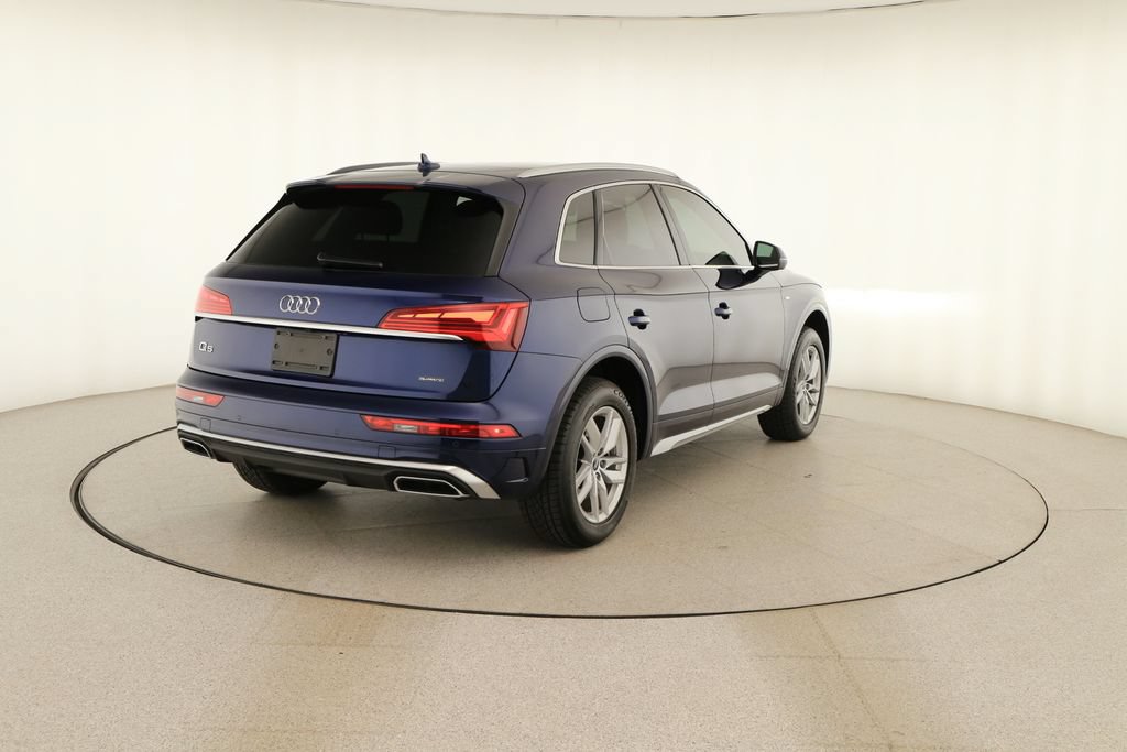 Certified 2022 Audi Q5 2.0T Premium w/ Convenience Package AWD/4WD image 6