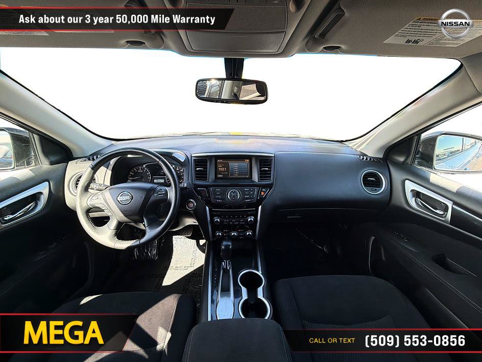 Used 2015 Nissan Pathfinder SV FWD image 25