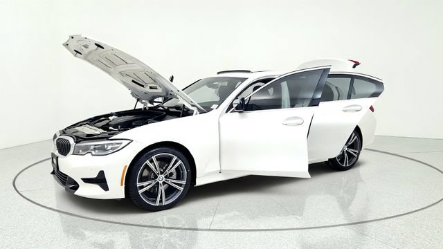 Used 2020 BMW 330i Sedan w/ Convenience Package RWD image 14