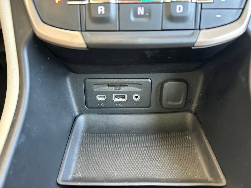 Used 2023 GMC Terrain Denali w/ LPO, Floor Liner Package AWD/4WD image 19