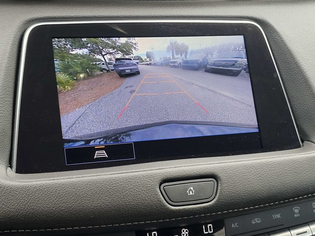 Used 2023 Cadillac XT4 Premium Luxury FWD image 21