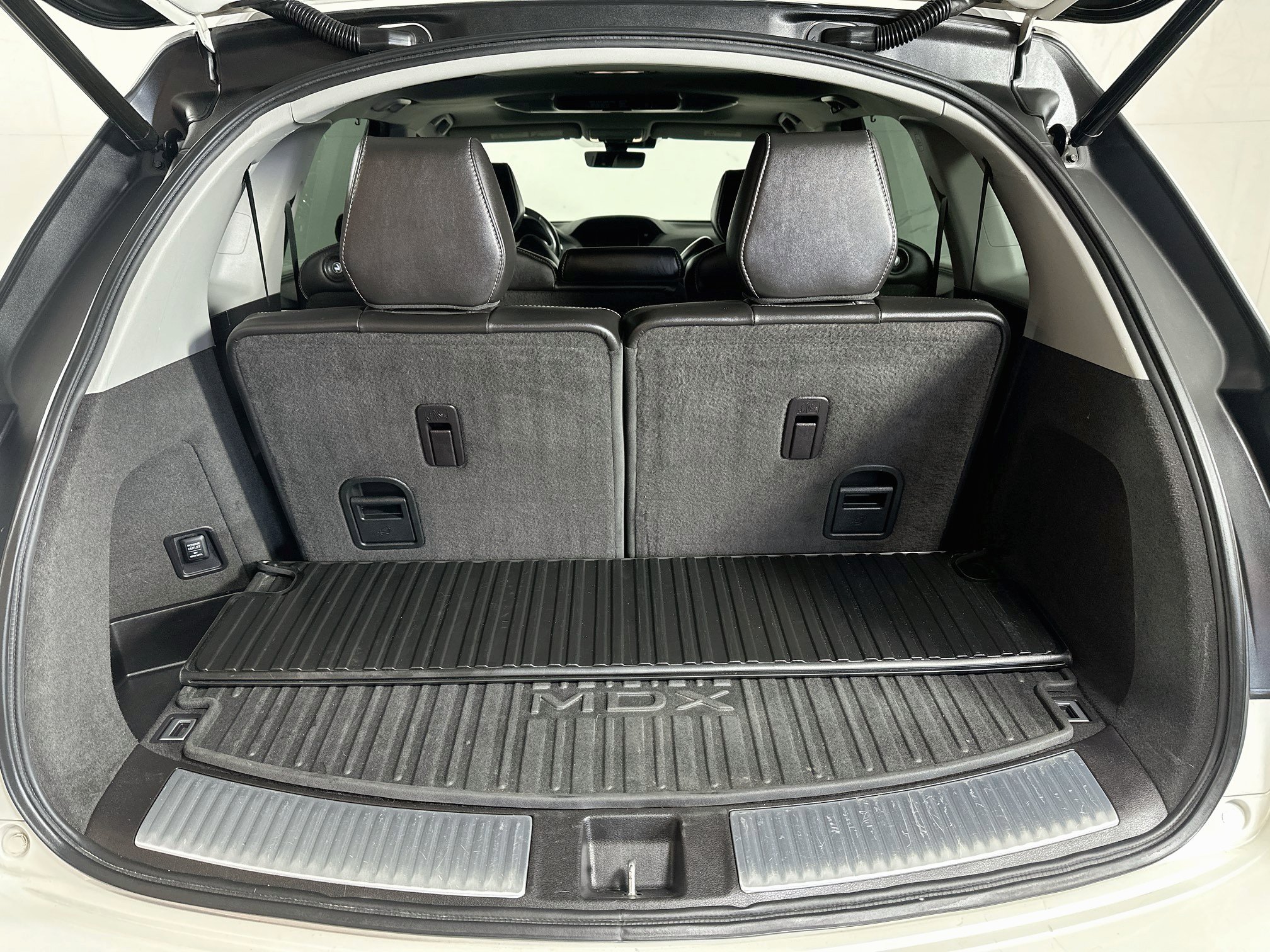 Used 2017 Acura MDX SH-AWD image 27