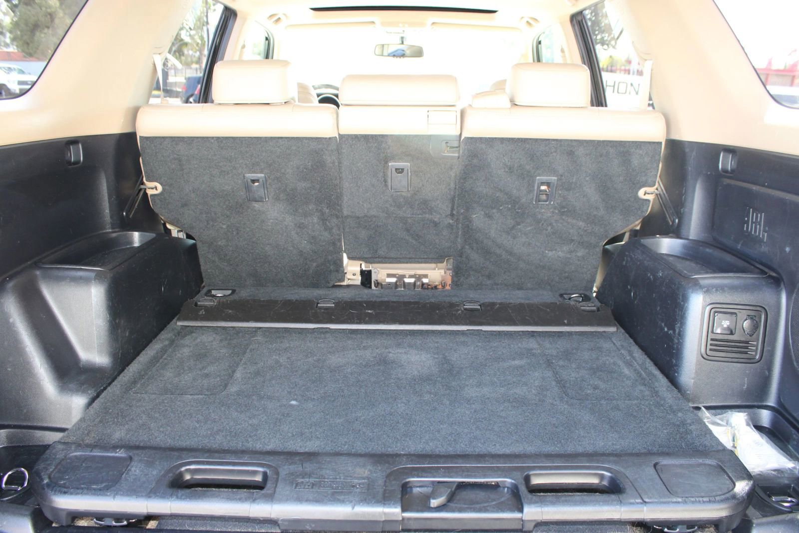 Used 2010 Toyota 4Runner Limited image 39