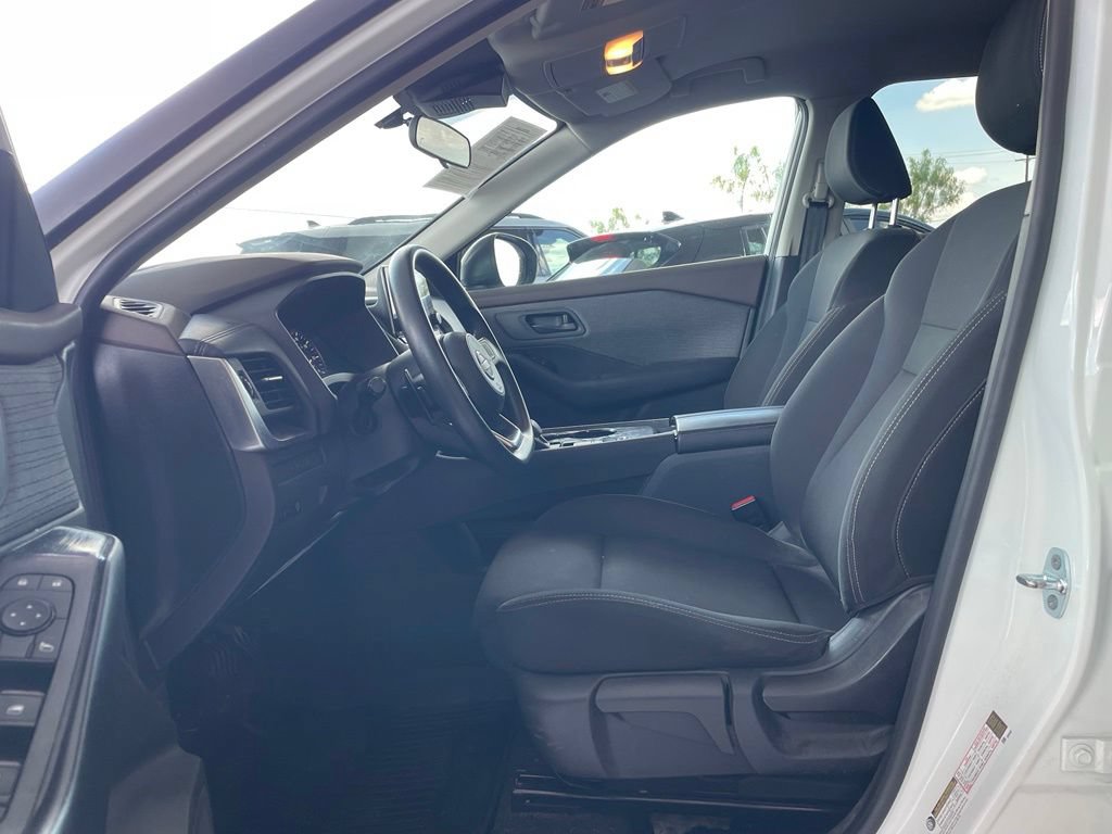 Certified 2023 Nissan Rogue S FWD image 10