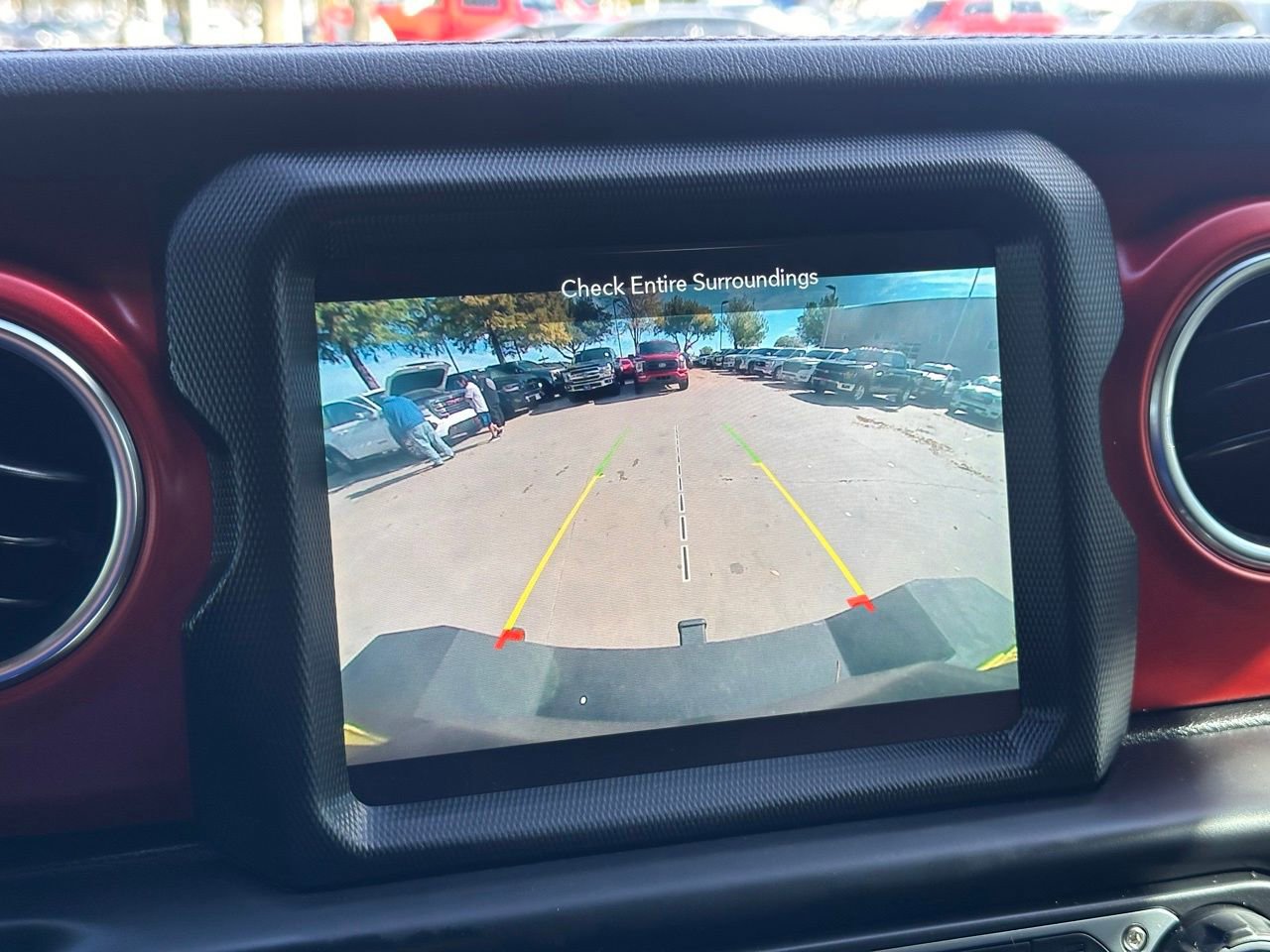 Used 2022 Jeep Wrangler Unlimited Rubicon w/ LED Lighting Group image 32