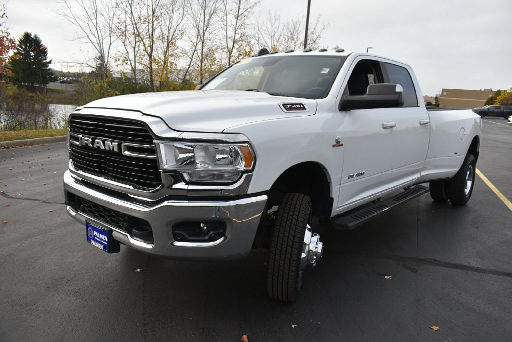 Used 2020 RAM 3500 Big Horn w/ Level 1 Equipment Group AWD/4WD image 14