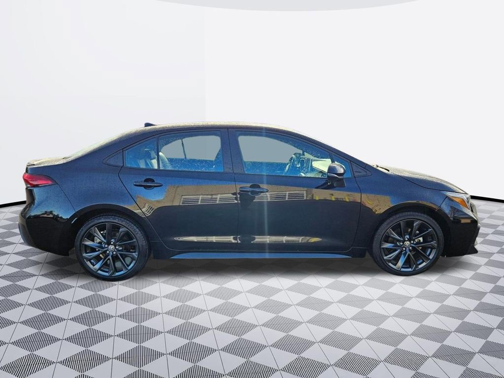 Used 2024 Toyota Corolla XSE image 7