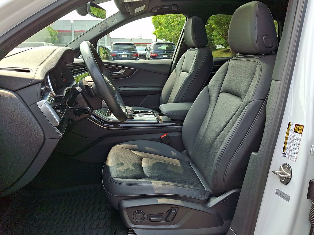 Used 2024 Audi Q7 3.0T Prestige AWD/4WD image 17