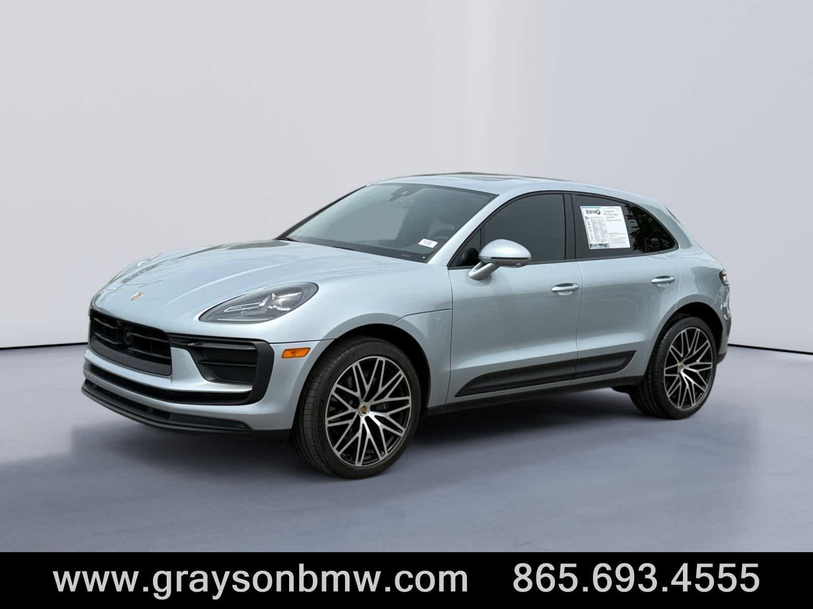 Used 2024 Porsche Macan AWD/4WD image 7