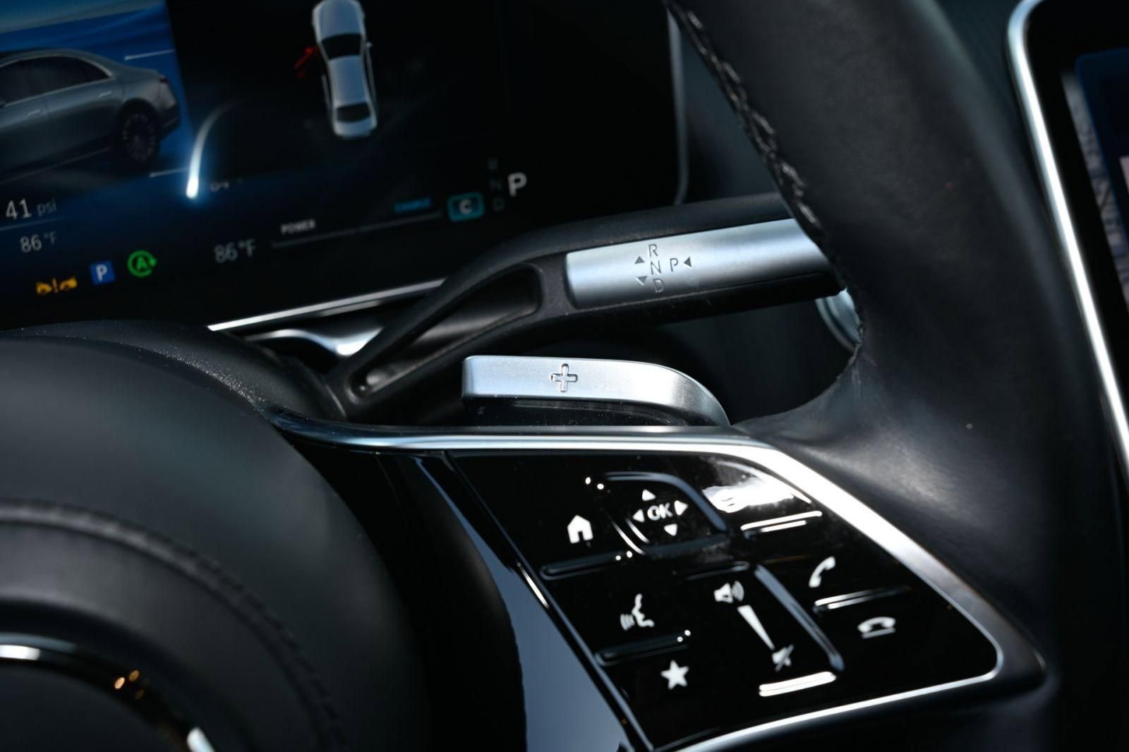 Used 2023 Mercedes-Benz S 500 4MATIC w/ AMG Line image 28