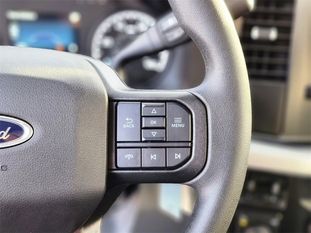 New 2025 Ford F350 XL w/ XL Chrome Package image 15