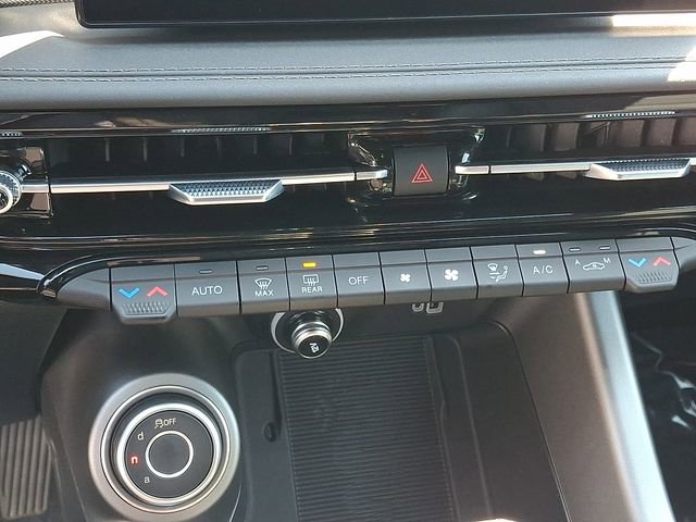 Used 2024 Alfa Romeo Tonale Ti w/ Premium Interior Package image 15