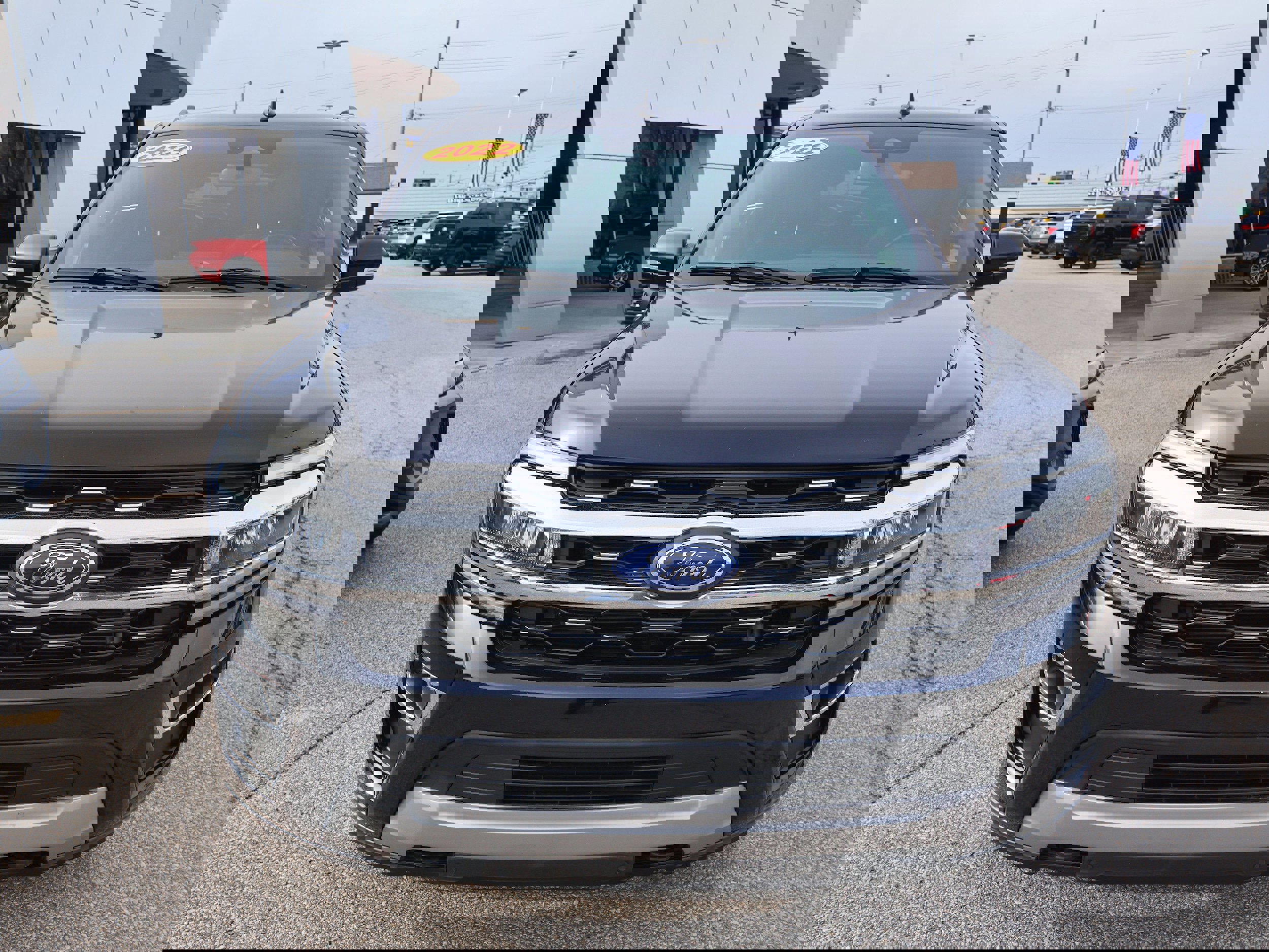 Used 2022 Ford Expedition Limited AWD/4WD image 7