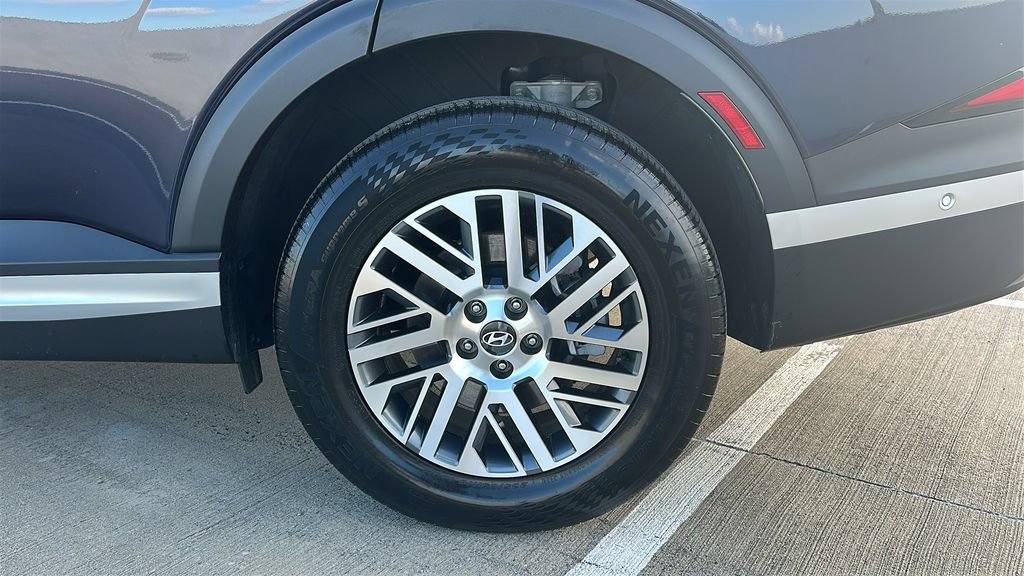 Used 2026 Hyundai Palisade SEL FWD image 18