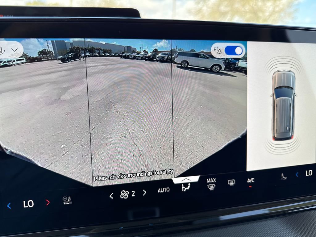 New 2026 Ford Expedition Active image 24