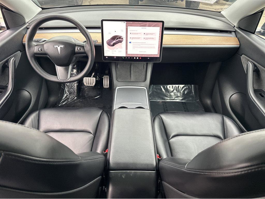 Used 2022 Tesla Model Y Performance image 4