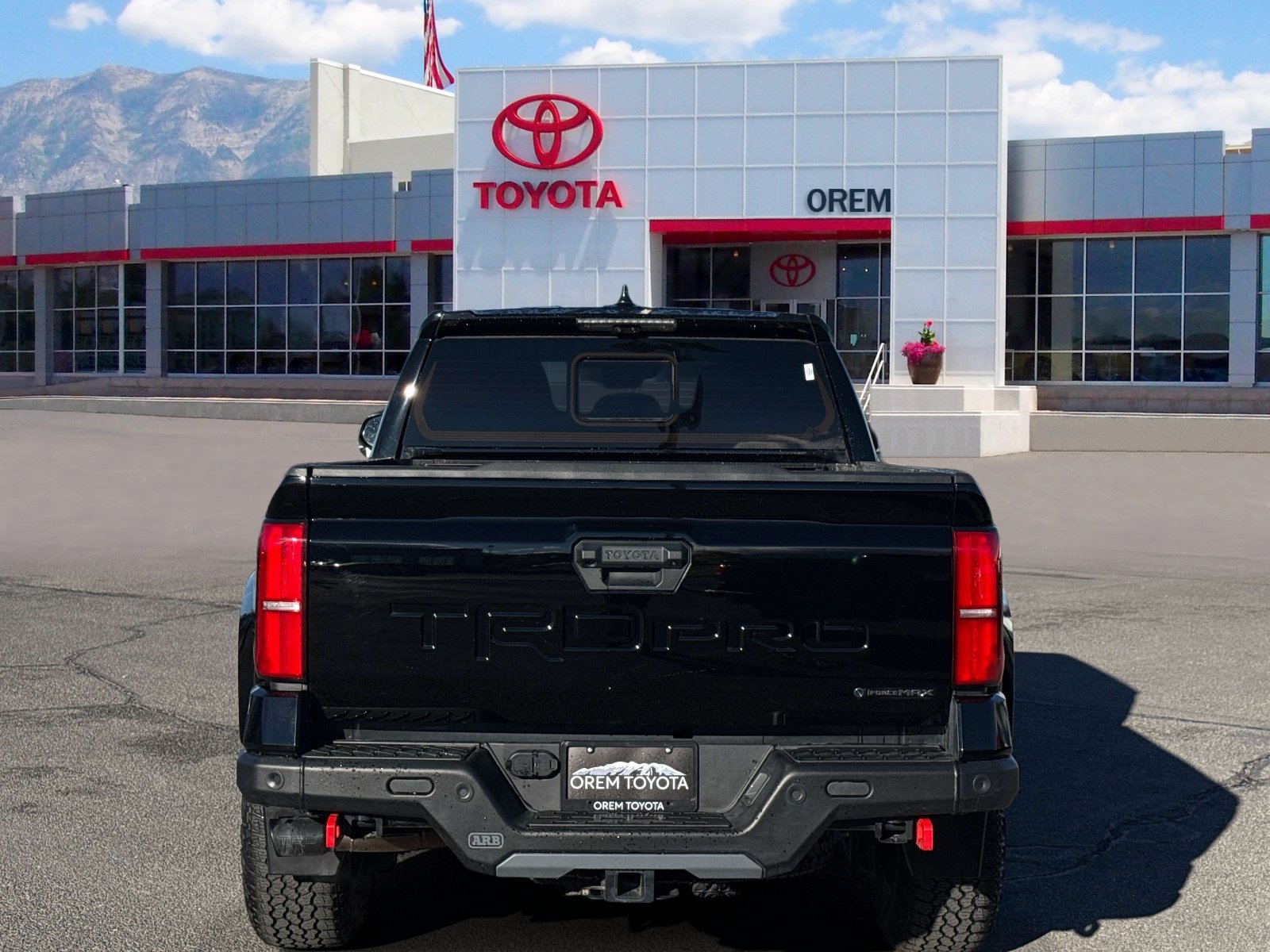 Used 2024 Toyota Tacoma TRD Pro AWD/4WD image 4