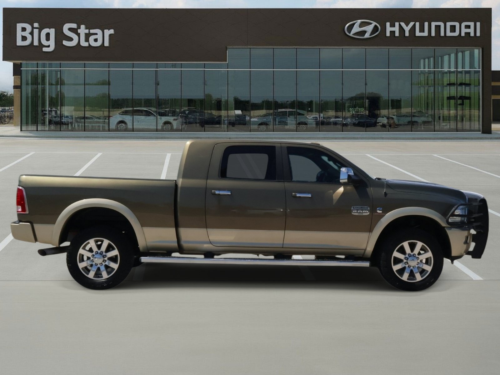 Used 2015 RAM 2500 Longhorn w/ Convenience Group AWD/4WD image 5