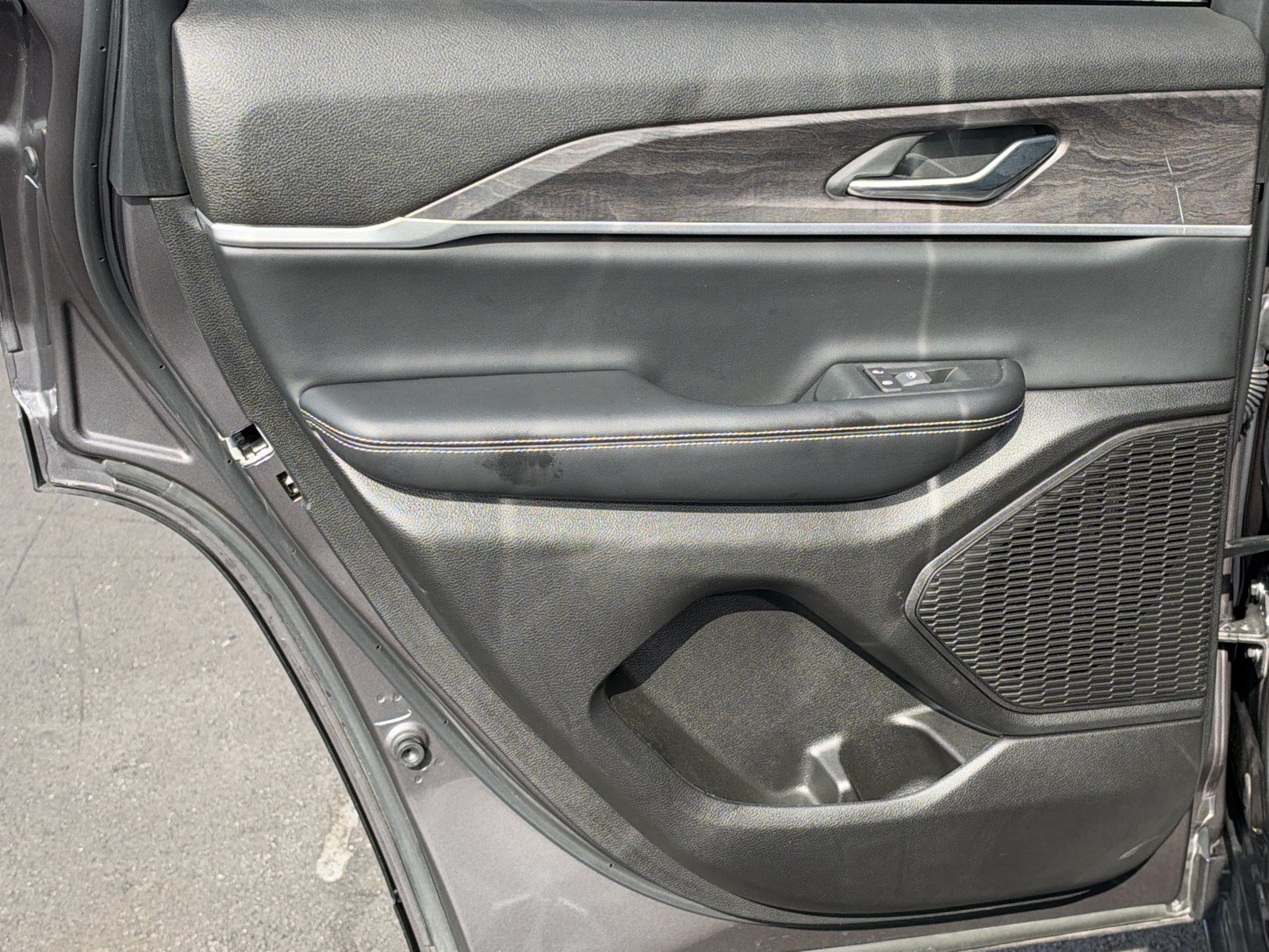 Used 2024 Jeep Grand Cherokee Limited RWD image 22