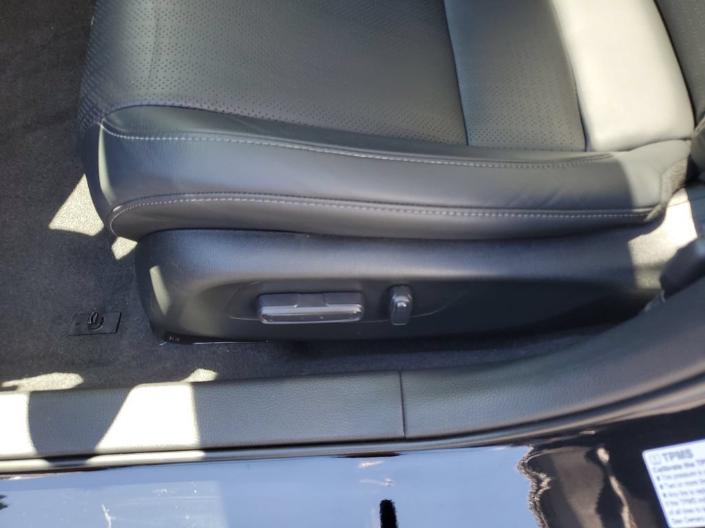 Used 2022 Honda Civic EX-L image 16
