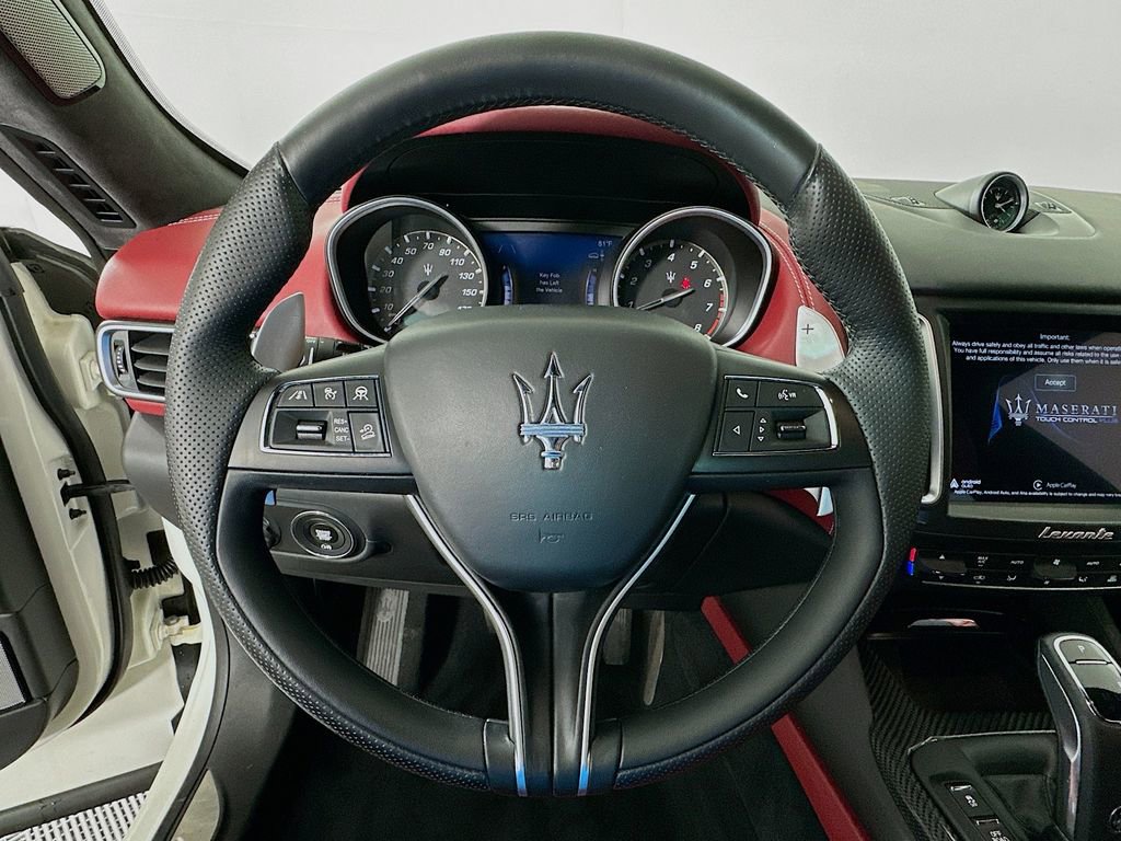 Used 2019 Maserati Levante S GranLusso AWD/4WD image 11