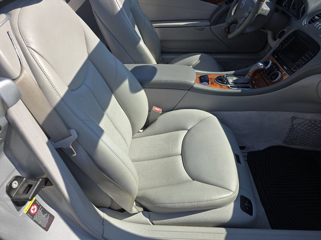 Used 2005 Mercedes-Benz SL 500 image 22