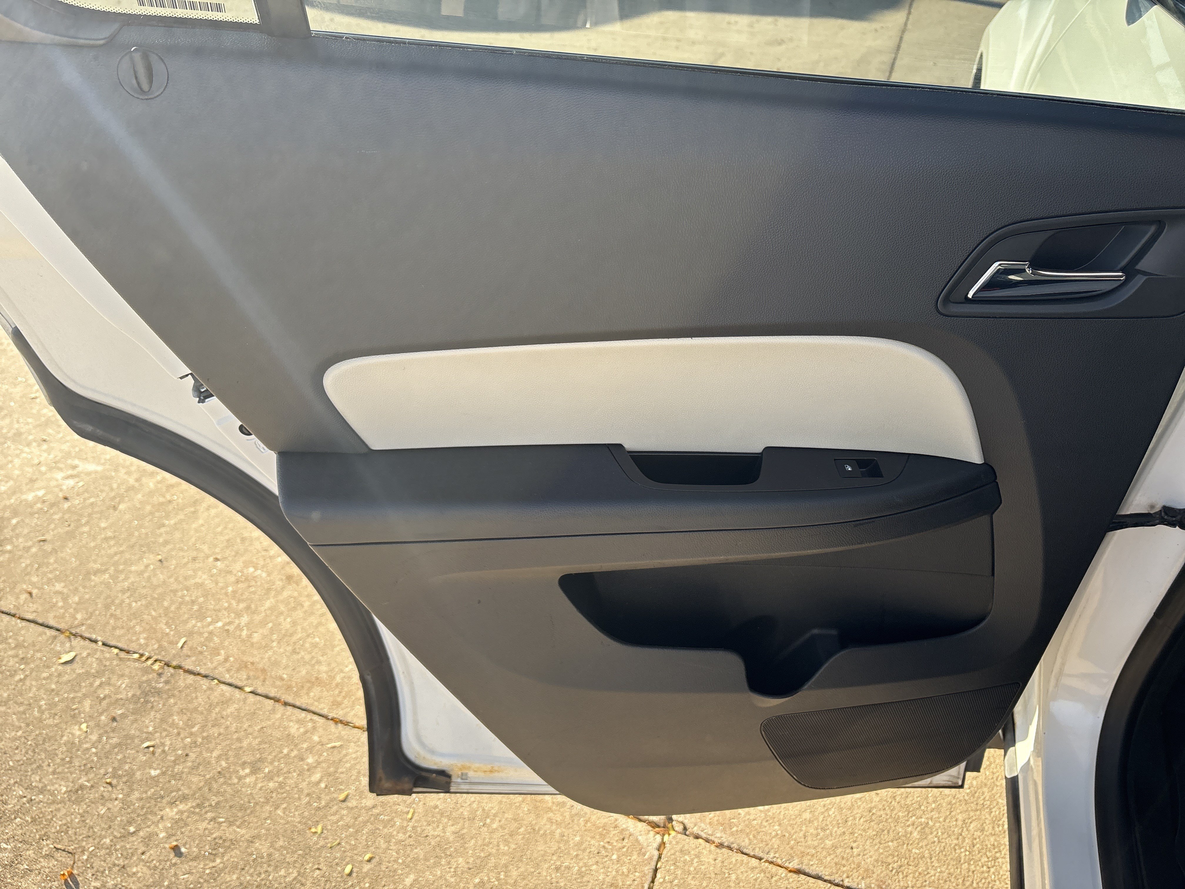 Used 2016 Chevrolet Equinox LT w/ Convenience Package FWD image 12
