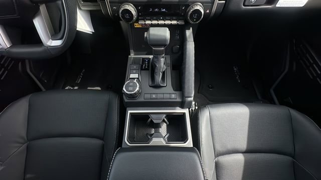 New 2026 Toyota 4Runner Limited AWD/4WD image 9