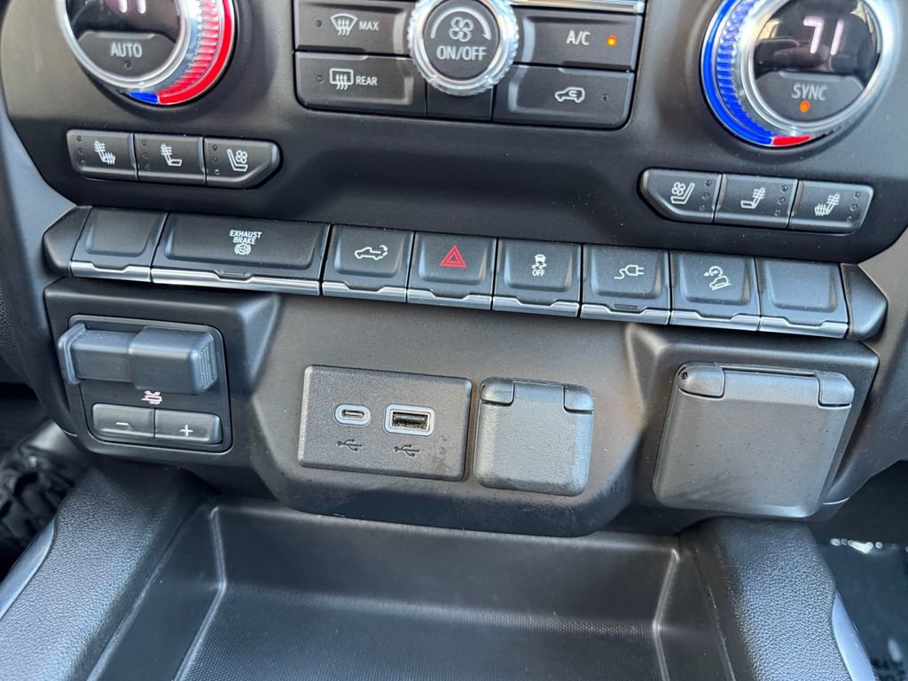 Used 2023 GMC Sierra 2500 AT4 w/ Gooseneck/5TH Wheel Package image 18