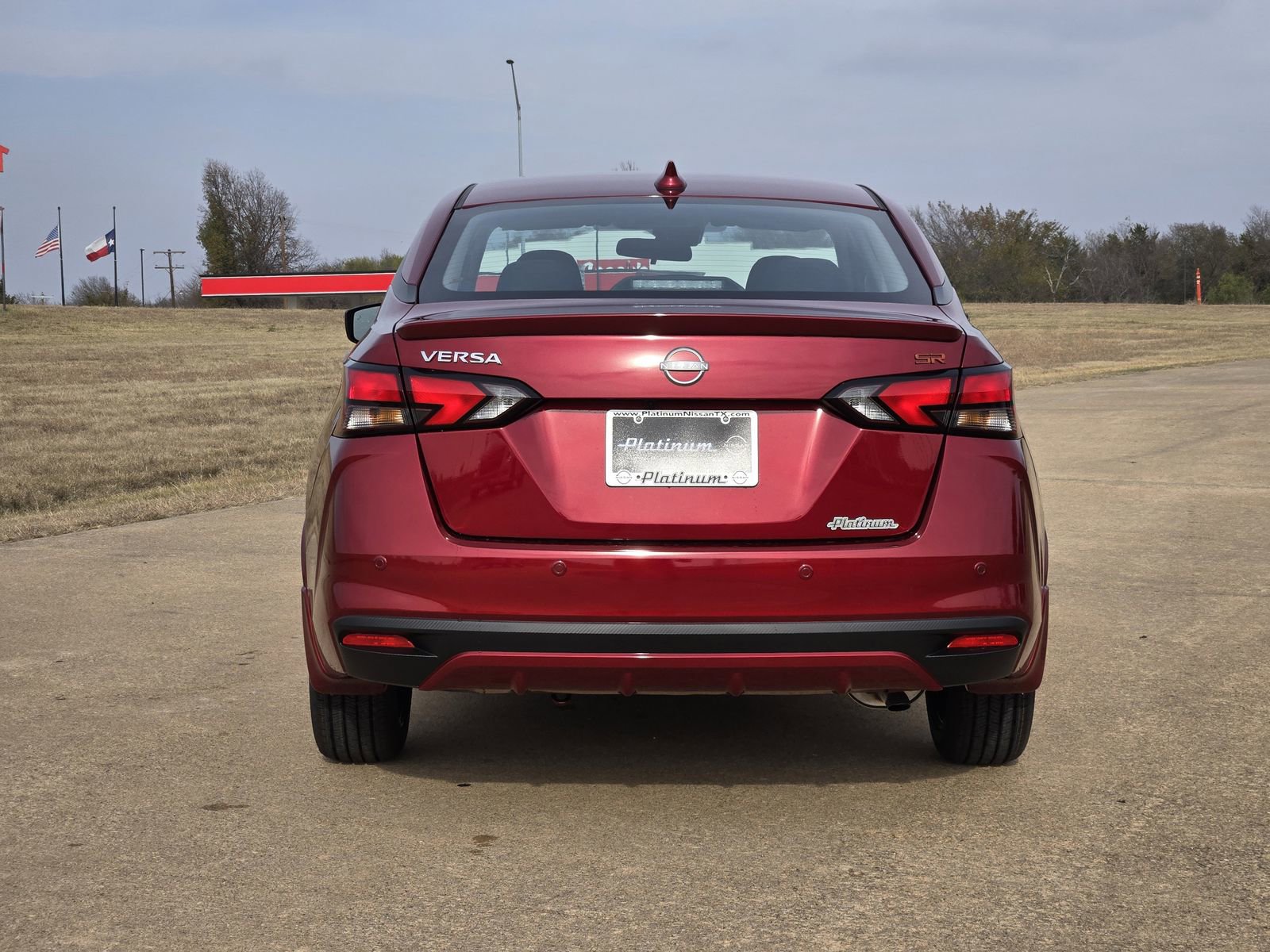 New 2025 Nissan Versa SR image 8