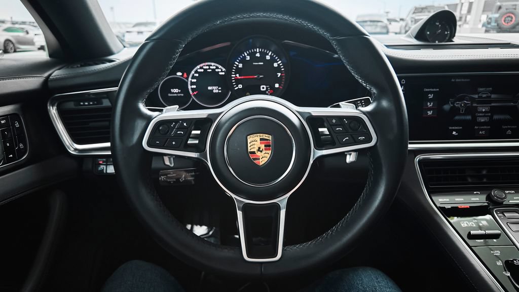 Used 2020 Porsche Panamera 4 AWD/4WD image 22