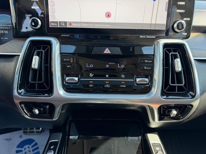 Used 2023 Kia Sorento SX Prestige AWD/4WD image 17