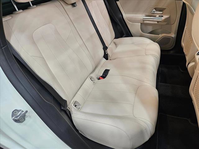 Used 2023 Mercedes-Benz GLA 250 image 17