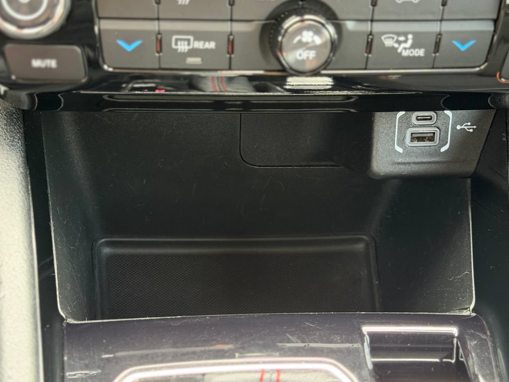 Used 2024 Jeep Compass Trailhawk AWD/4WD image 17