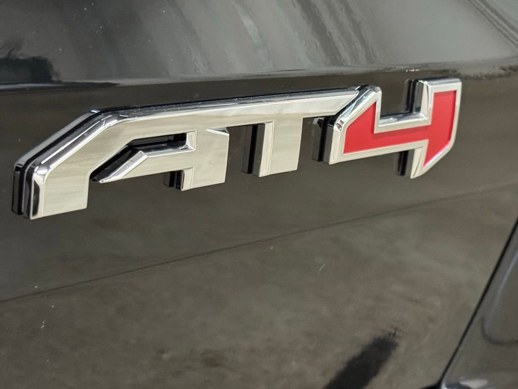 New 2025 GMC Canyon AT4 image 11