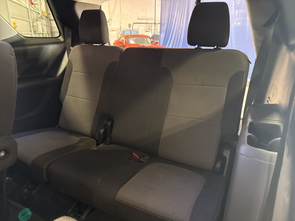 Used 2021 Chevrolet Traverse LT AWD/4WD image 42