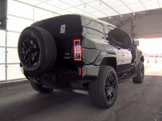 Used 2025 GMC Hummer EV 2X AWD/4WD image 4
