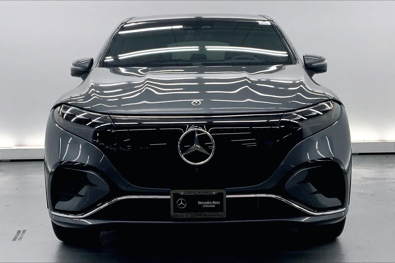 Used 2023 Mercedes-Benz EQS 450+ SUV image 8