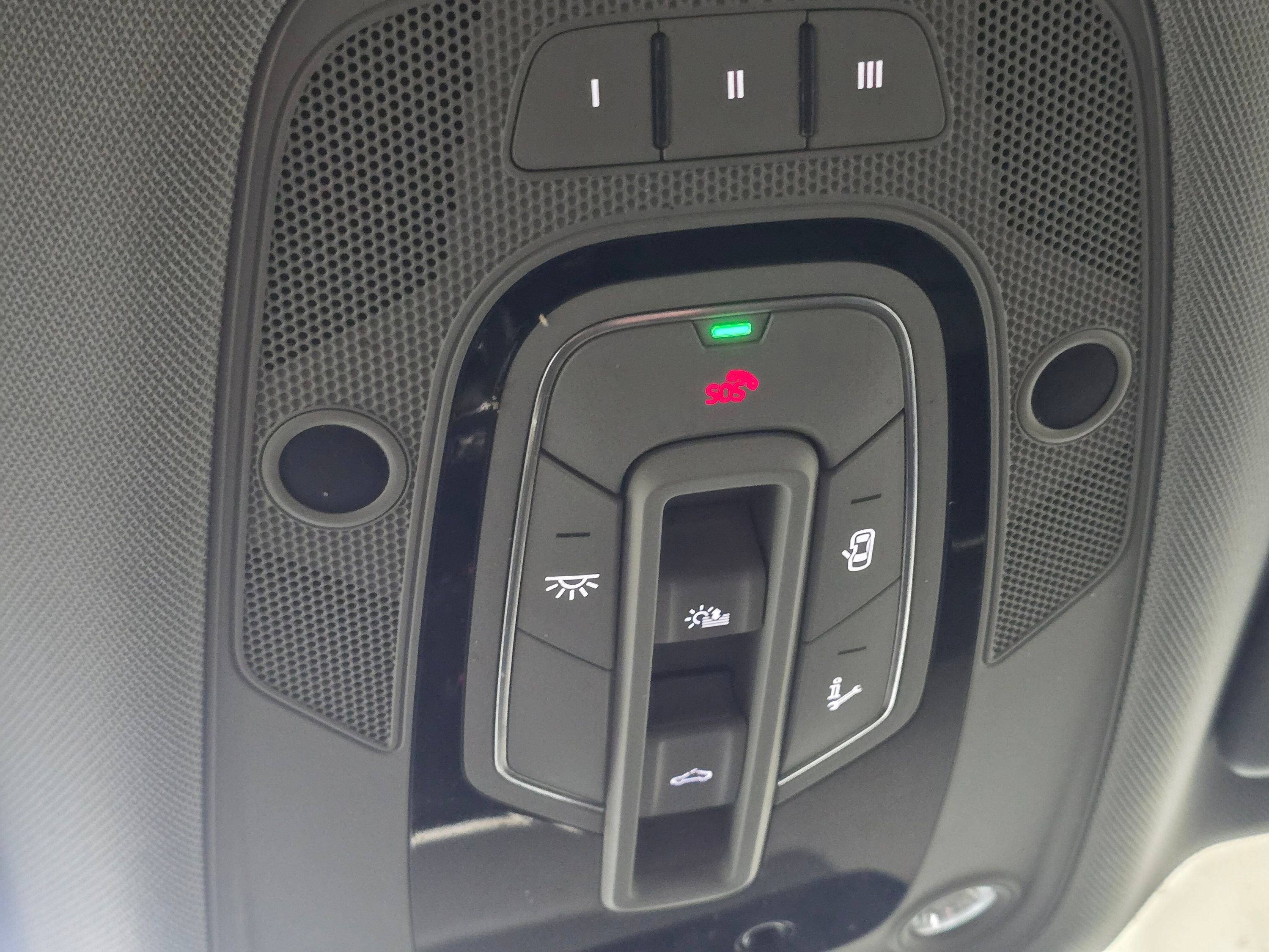 Used 2020 Audi Q5 e Prestige w/ Prestige Package image 47