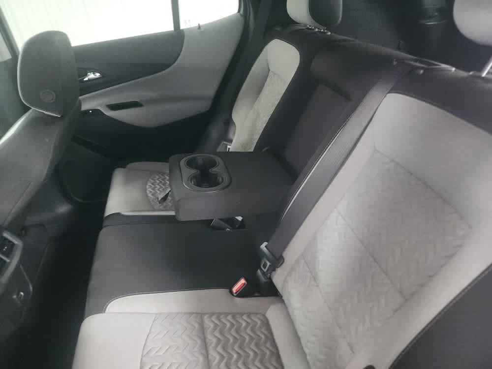 Used 2024 Chevrolet Equinox LS w/ LS Convenience Package FWD image 30
